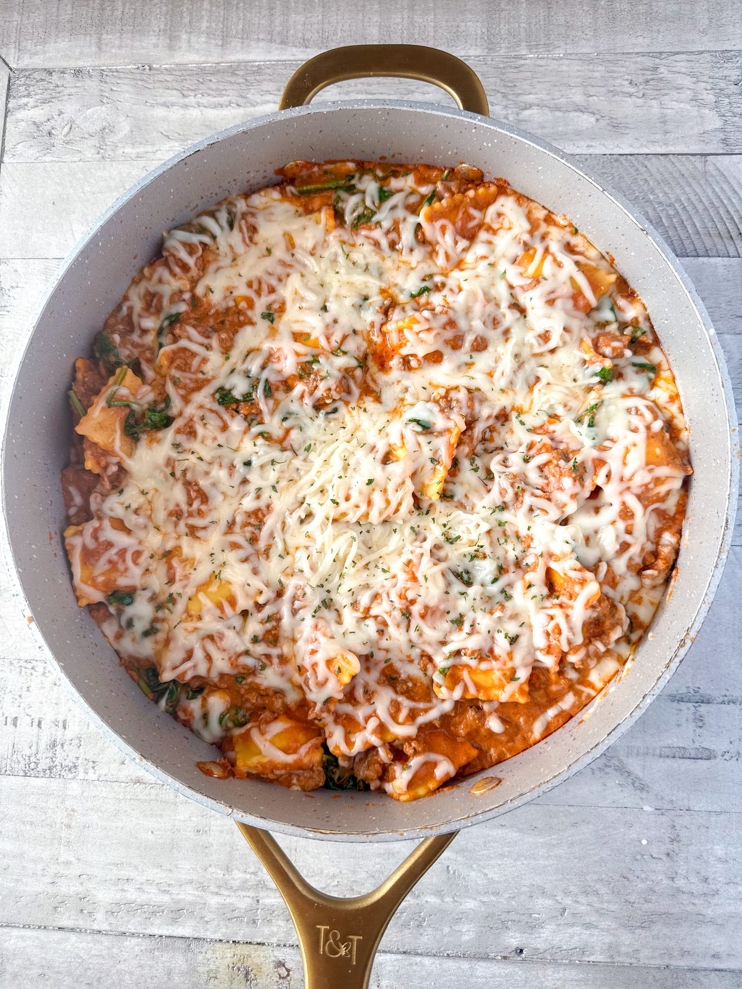 One pan Cheesy Ravioli