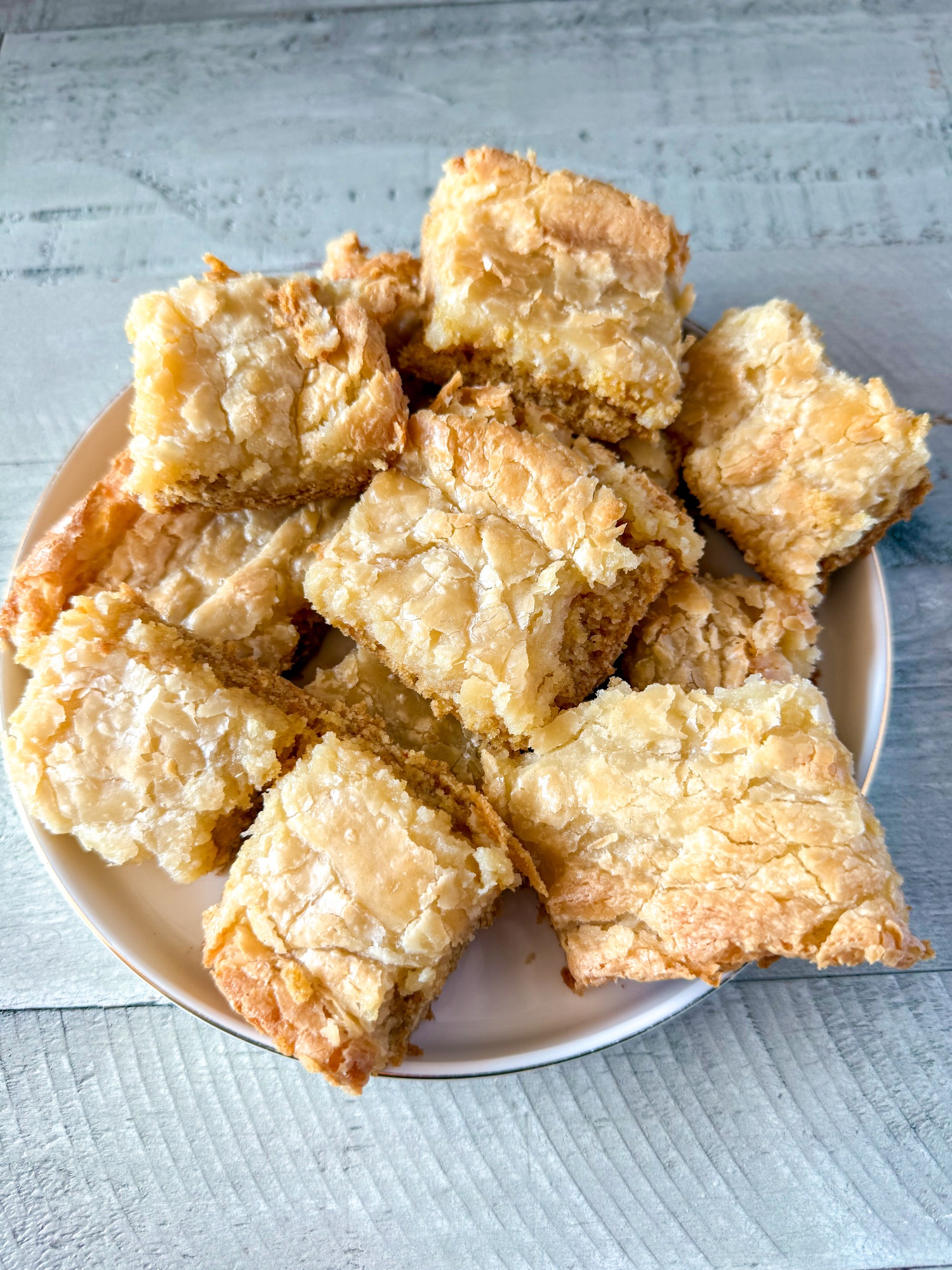 Chess Cake Bars